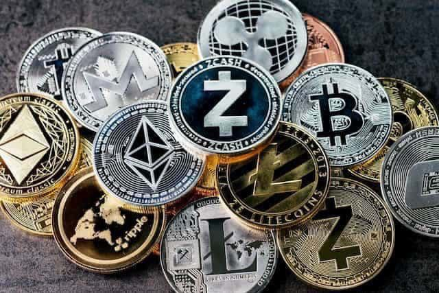 美股加密货币概念股开盘走低Coinbase下跌16%