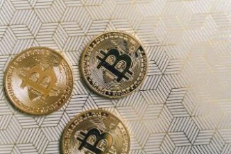 【每日币情汇总】主要加密货币震荡上行 比特币逼近12万美元